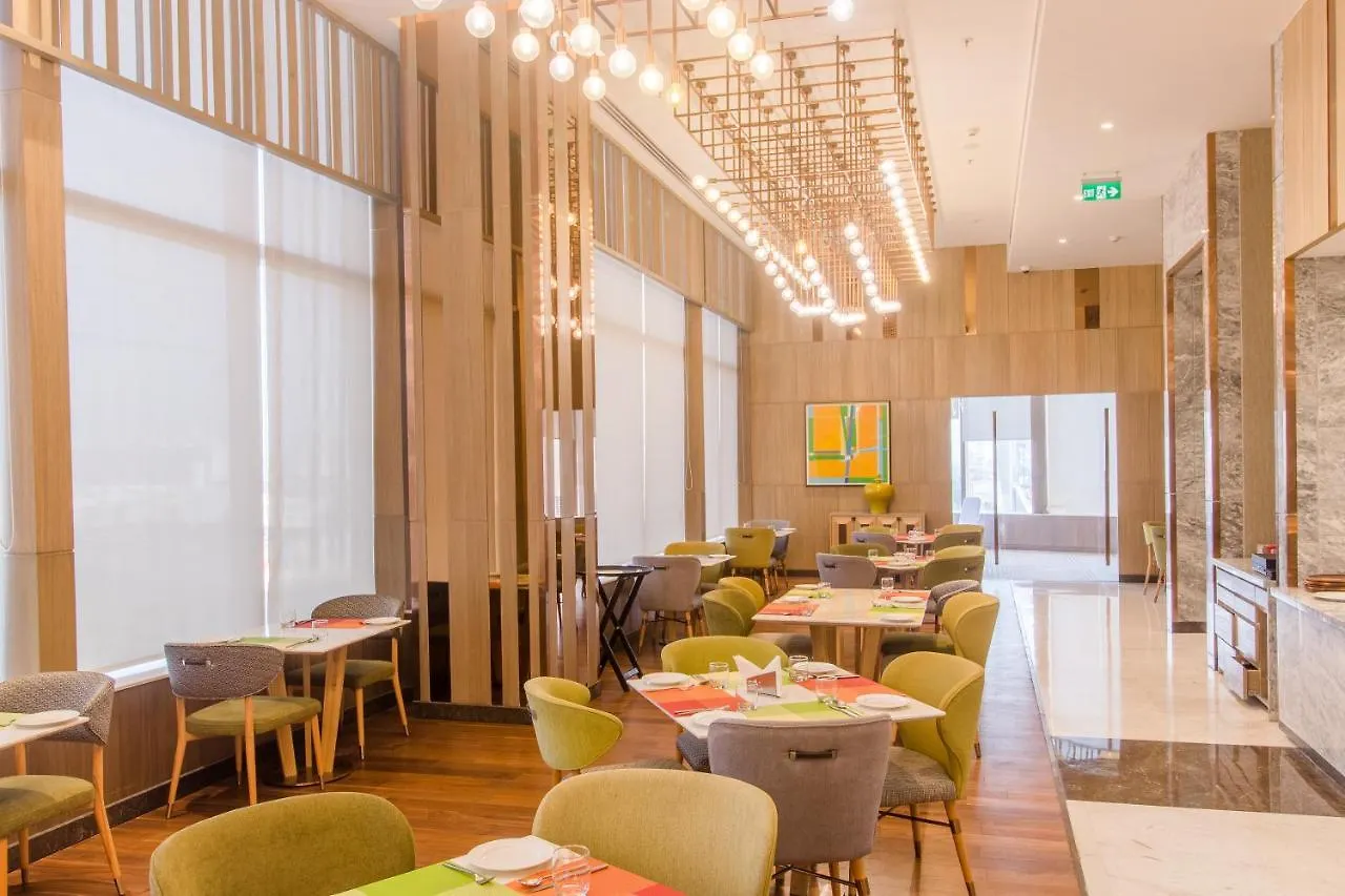 Holiday Inn Chandigarh Zkp By Ihg Zirakpur Hotel