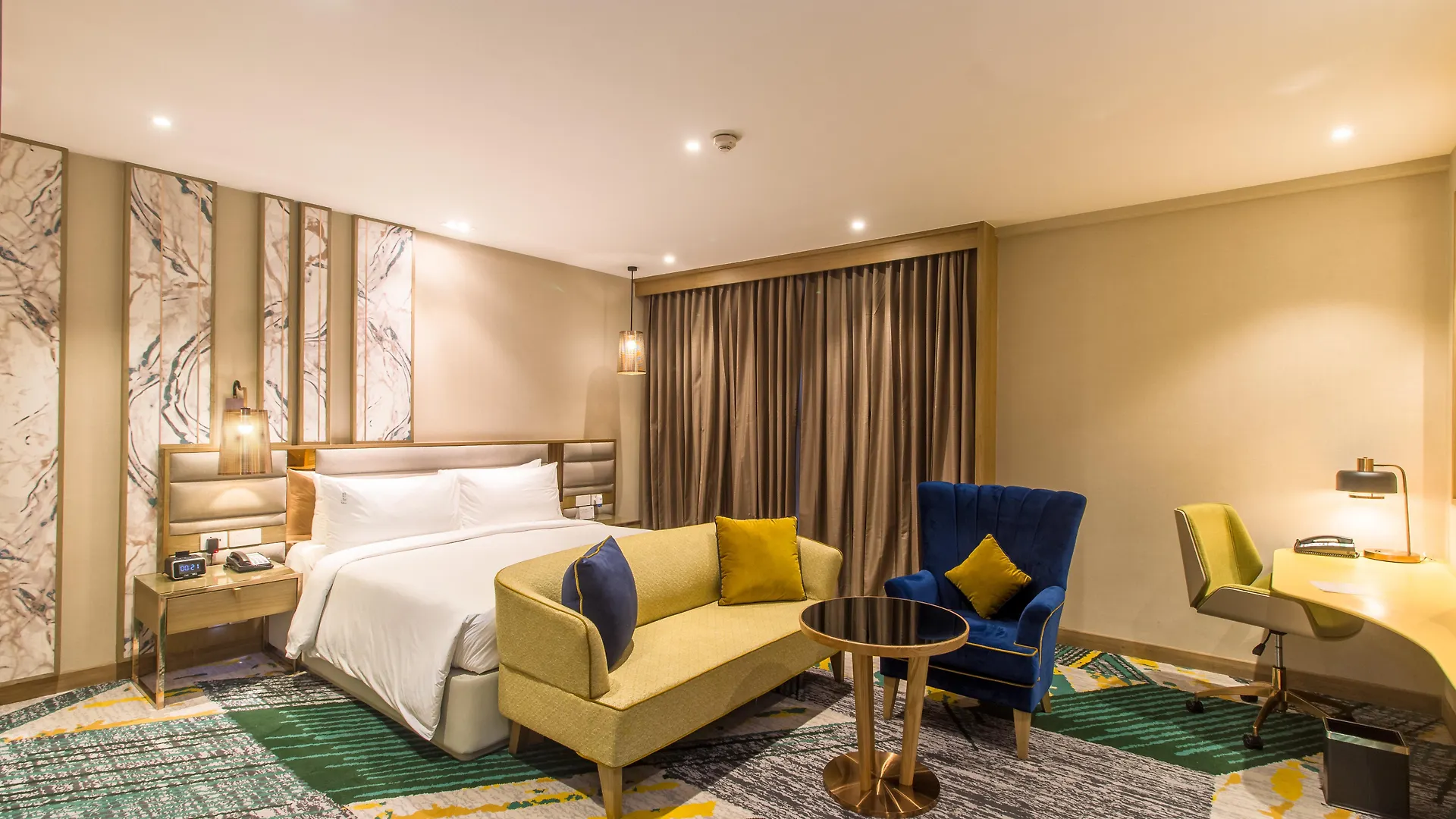 Holiday Inn Chandigarh Zkp By Ihg Zirakpur Hotel