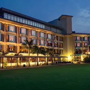 Hotel Mountview, Chandigarh
