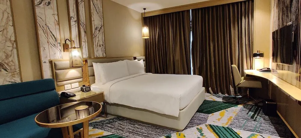 Holiday Inn Chandigarh Zkp By Ihg Zirakpur 4*,